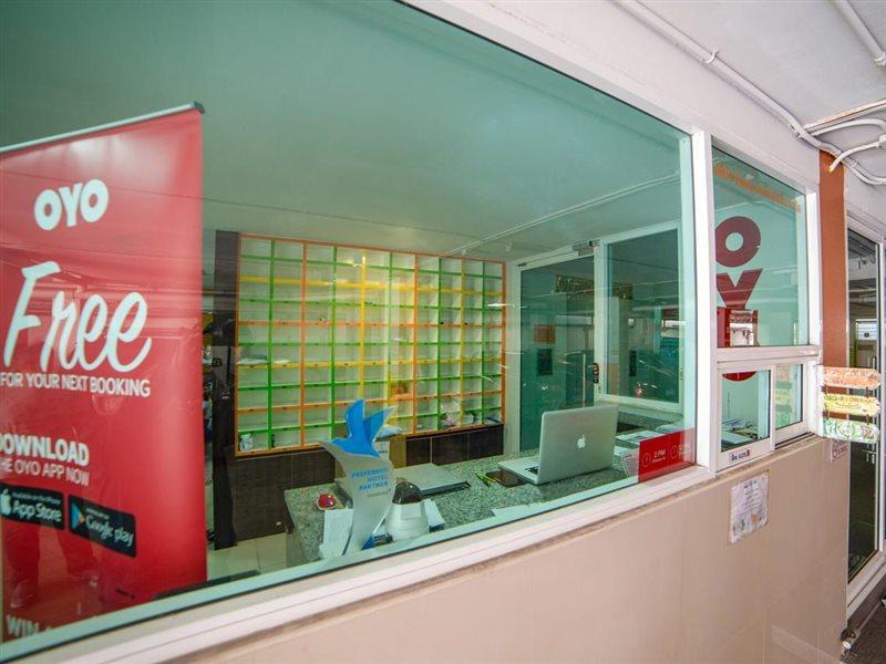 Oyo 460 Int Place Bangkok Kültér fotó